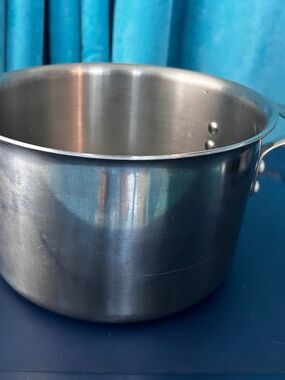 Calphalon 6 Quart Pan